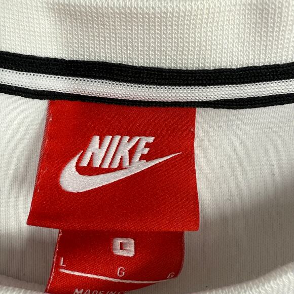 843484 100 NIKE W SPORTSWEAR WHIE BLACK DRESS Women Size Large - Picture 3 of 5